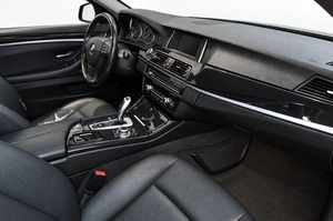 Седан BMW 5 серия 2013 года, 1949000 рублей, Челябинск