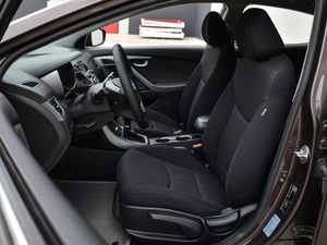 Седан Hyundai Elantra 2015 года, 1230000 рублей, Краснодар