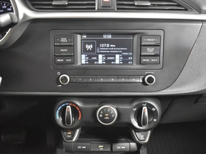 Седан Kia Rio 2021 года, 1685200 рублей, Казань