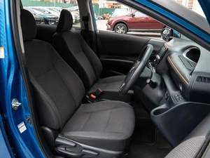 Минивэн Toyota Sienta 2019 года, 1440000 рублей, Краснодар