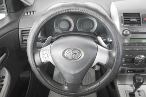 Седан Toyota Corolla 2007 года, 749000 рублей, Кемерово