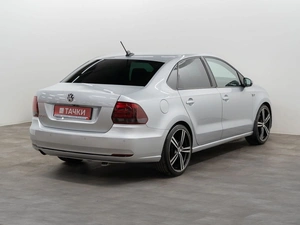 Седан Volkswagen Polo 2019 года, 1299000 рублей, Красноярск