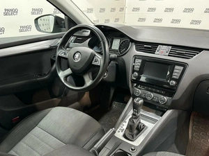 Лифтбек Skoda Octavia 2014 года, 998000 рублей, Красноярск