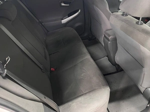 Лифтбек Toyota Prius 2011 года, 999000 рублей, Красноярск