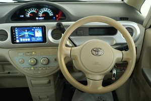 Минивэн Toyota Porte 2006 года, 599000 рублей, Омск