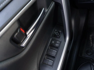 Внедорожник Toyota RAV4 2020 года, 3549000 рублей, Саратов