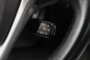 Седан Toyota Avensis 2012 года, 1529000 рублей, Новокузнецк