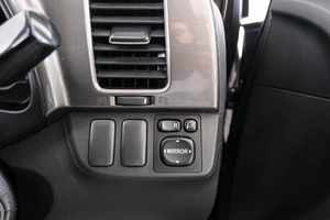 Минивэн Toyota Wish 2004 года, 849000 рублей, Красноярск