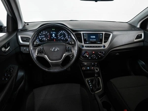 Седан Hyundai Solaris 2019 года, 1537000 рублей, Ставрополь