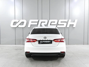 Седан Toyota Camry 2018 года, 3010000 рублей, Ростов-на-Дону