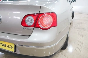 Седан Volkswagen Passat 2006 года, 849000 рублей, Новокузнецк