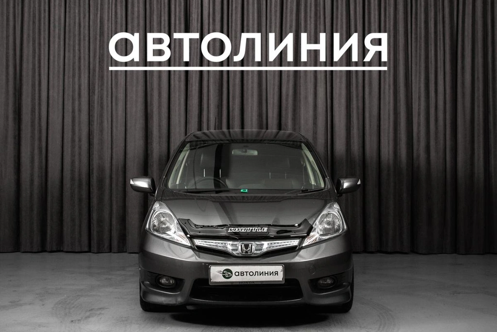 Универсал Honda Fit Shuttle 2012 года, 970000 рублей, Красноярск