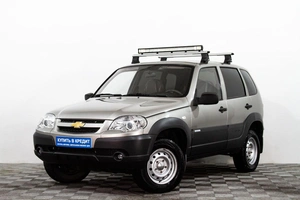 Внедорожник Chevrolet Niva 2011 года, 559000 рублей, Сургут