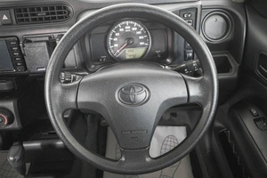 Универсал Toyota Probox 2018 года, 1099000 рублей, Кемерово
