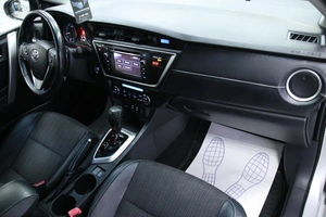 Хетчбэк Toyota Auris 2013 года, 1248000 рублей, Солонцы