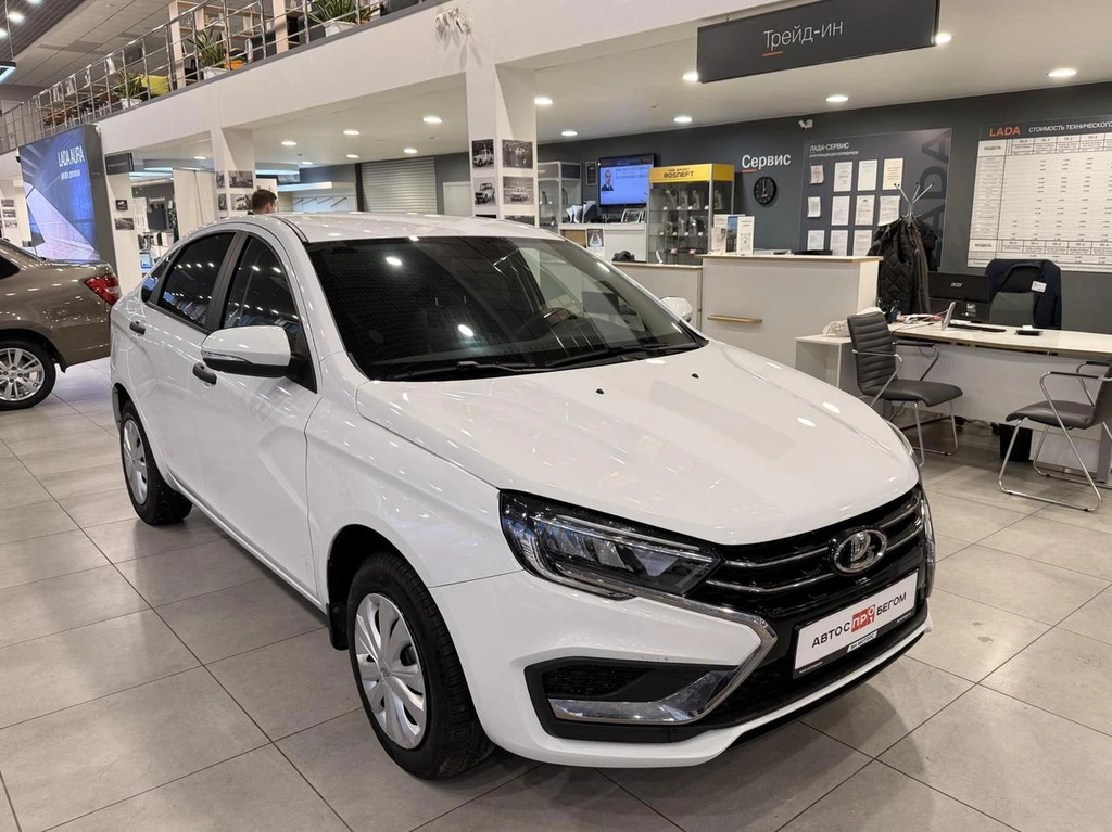 Седан ВАЗ (LADA) Vesta 2023 года, 1265000 рублей, Брянск