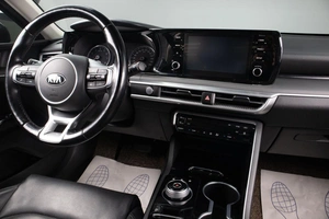 Седан Kia K5 2020 года, 2639000 рублей, Оренбург