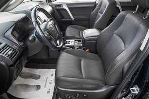 Внедорожник Toyota Land Cruiser Prado 2018 года, 4789000 рублей, Барнаул