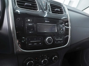 Седан Renault Logan 2017 года, 719000 рублей, Ростов-на-Дону