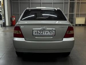 Седан Toyota Corolla 2001 года, 497000 рублей, Красноярск