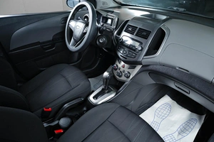 Седан Chevrolet Aveo 2013 года, 659000 рублей, Тюмень