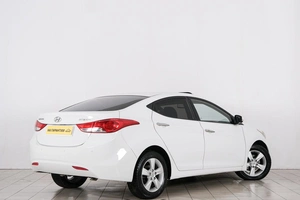 Седан Hyundai Avante 2010 года, 899000 рублей, Красноярск