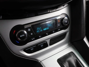 Универсал Ford Focus 2013 года, 799000 рублей, Воронеж