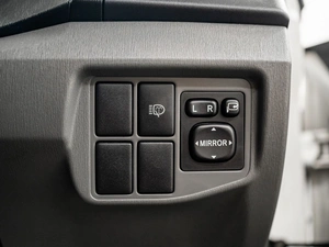 Лифтбек Toyota Prius 2010 года, 1000000 рублей, Красноярск