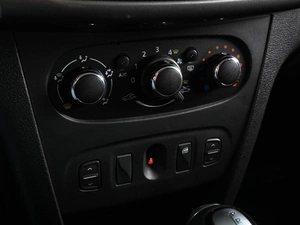 Седан Renault Logan 2020 года, 1219000 рублей, Аксай