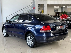 Седан Volkswagen Polo 2012 года, 697000 рублей, Солонцы