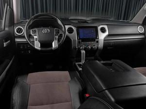 Пикап Toyota Tundra 2018 года, 6619000 рублей, Тюмень