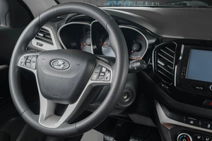 Универсал ВАЗ (LADA) Vesta Cross 2018 года, 979000 рублей, Тюмень