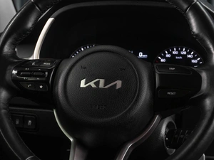 Седан Kia Rio 2021 года, 1709000 рублей, Тюмень