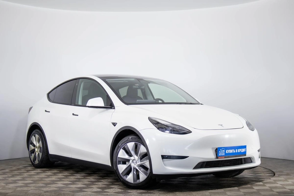 Внедорожник Tesla Model Y 2022 года, 4199000 рублей, Пермь