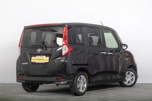 Минивэн Toyota Roomy 2021 года, 969000 рублей, Томск