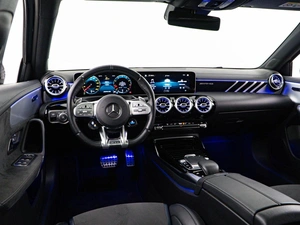 Хетчбэк Mercedes-benz A-класс AMG 2019 года, 3597077 рублей, Москва