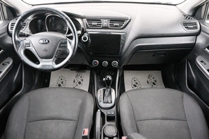 Седан Kia Rio 2016 года, 999000 рублей, Красноярск