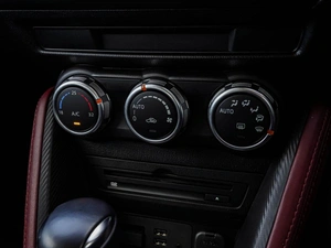 Внедорожник Mazda CX-3 2015 года, 1370000 рублей, Краснодар