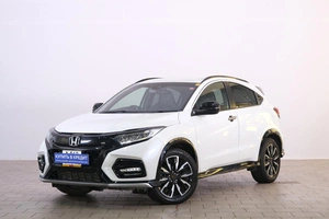 Внедорожник Honda Vezel 2019 года, 2599000 рублей, Омск
