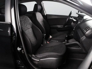 Седан Kia Rio 2014 года, 1025000 рублей, Красный Пахарь