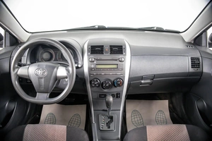 Седан Toyota Corolla 2011 года, 1199000 рублей, Пермь
