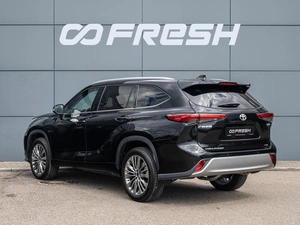Внедорожник Toyota Highlander 2026 года, 5450000 рублей, Краснодар