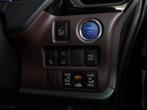 Минивэн Toyota Esquire 2016 года, 2335000 рублей, Воронеж
