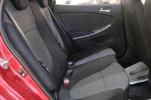 Седан Hyundai Solaris 2011 года, 769000 рублей, Омск