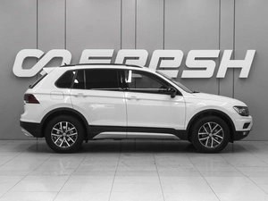 Внедорожник Volkswagen Tiguan 2019 года, 2350000 рублей, Ростов-на-Дону