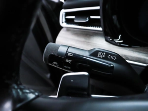 Седан Kia K5 2020 года, 2650000 рублей, Красноярск