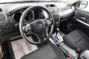 Внедорожник Suzuki Grand Vitara 2006 года, 969000 рублей, Красноярск