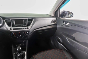 Седан Hyundai Solaris 2018 года, 1329000 рублей, Пермь