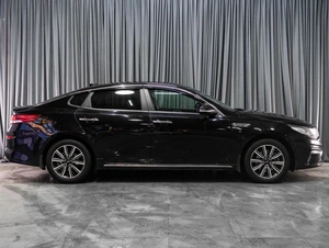 Седан Kia Optima 2019 года, 1549000 рублей, Тюмень