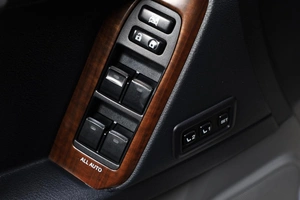 Внедорожник Toyota Land Cruiser Prado 2010 года, 3199000 рублей, Новосибирск